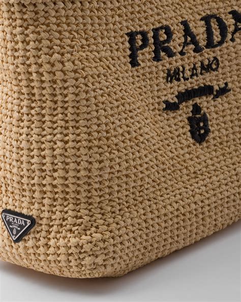 prada tasche raffiabast|Tan/white Large Raffia And Leather Shopping Bag .